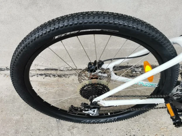 SPECIELIZAD    Jynx Sport 27,5