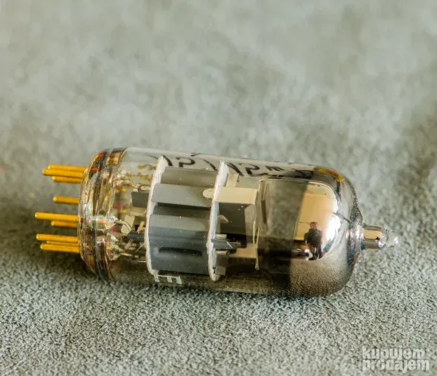 ECC-88 VALVO Gold pin NOS Zamena