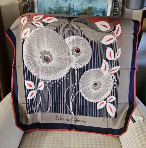 Dolce Gabbana Multicolore nova svilena marama, original