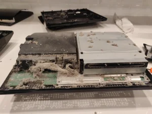 Čišćenje Playstation 3, 4 i 5 Konzola Novi Sad