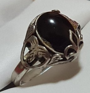 Antikvarni Prelep Srebrni prsten sa Oniksom