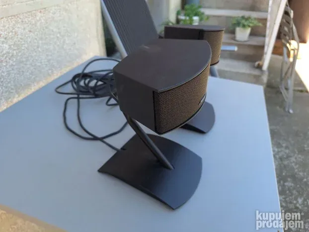 Bose