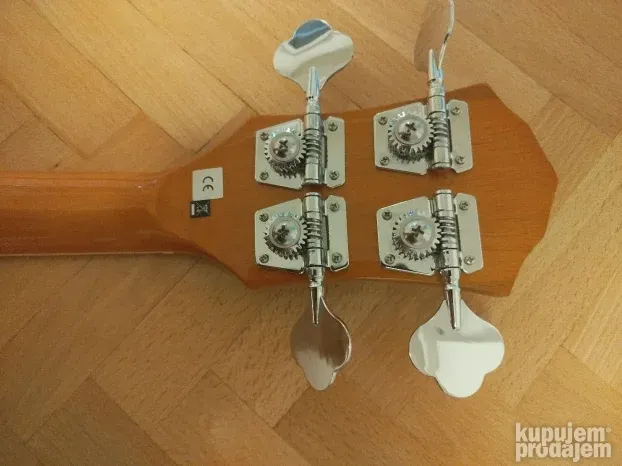 Fender FA 450 ce akusticni bass