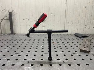 Stega za zavarivački sto 45 stepeni za rupu fi28