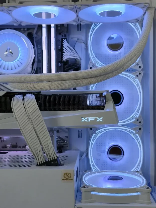 Ryzen 7 7800X3D RX 9070XT X870 32GB 1TB - SM109PC