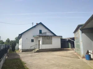 Pančevo, Starčevo, 4.0 četvorosobna, 110 m²