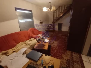 Popovica, porodična kuća, 135m2