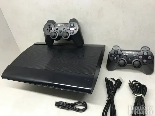 PS3 Super Slim + ONLINE / 500gb - 40 igre + GTA V / 4204