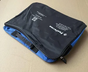 TORBA za lap top/dokumenta,nova,plastificirana,39 x 29 x 7cm