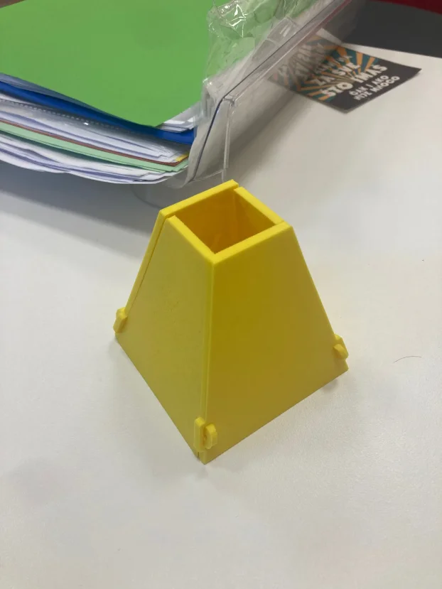 Prodajem prilagođene 3D štampane delove i rezervne delove