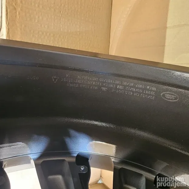 nove alu felne 23" land rover original