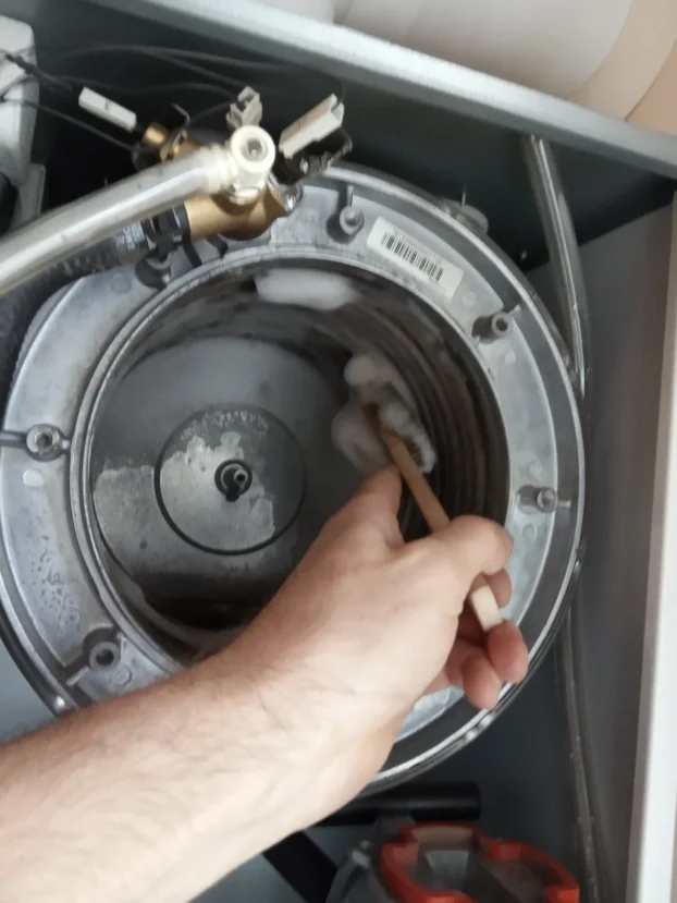 Serviser kotlova na gas i toplotnih pumpi