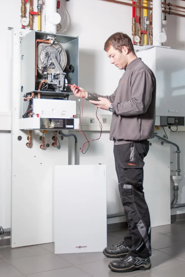 Serviser kotlova na gas i toplotnih pumpi
