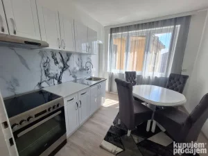 Fontana, Kruševac, Centar, 2.0 dvosoban, 56 m²