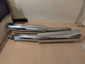 Moto Guzzi ORIGINALNI Hrom auspusi