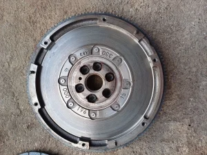 Plivajuci zamajac golf 6