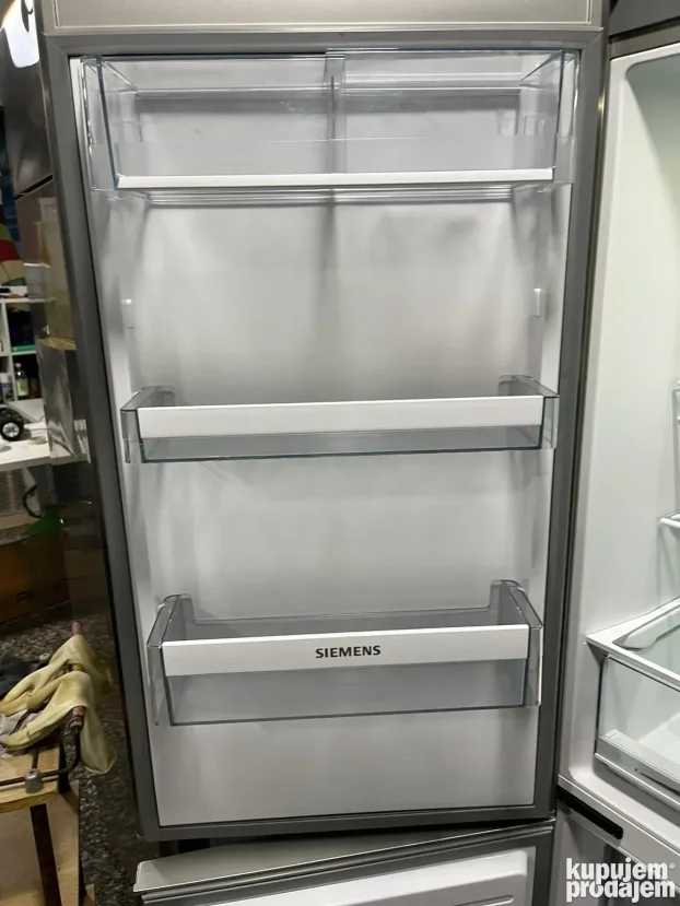SIEMENS GERMANY Inox kombinovani frižider 312litara