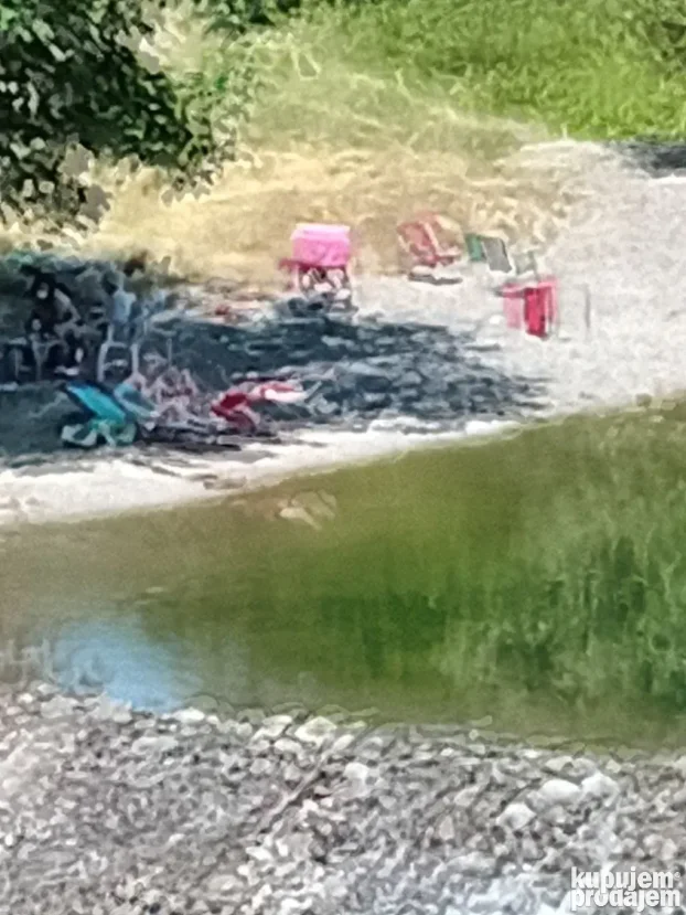 Kuća pored reke Lopatnice