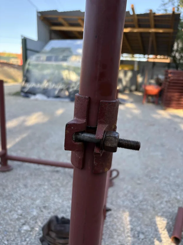 Cevi za skelu skela + žabice (roto/obične) + nastavci