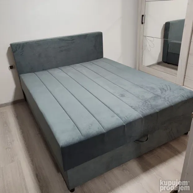 Akcija Francuski lezaj!