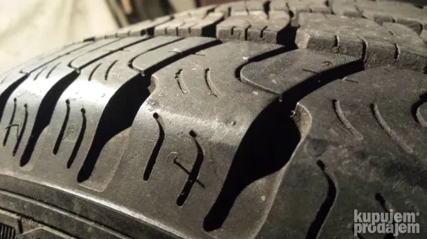 205 65 16 C GoodYear Marathon Skoro NOVA 1 komad 9mm!