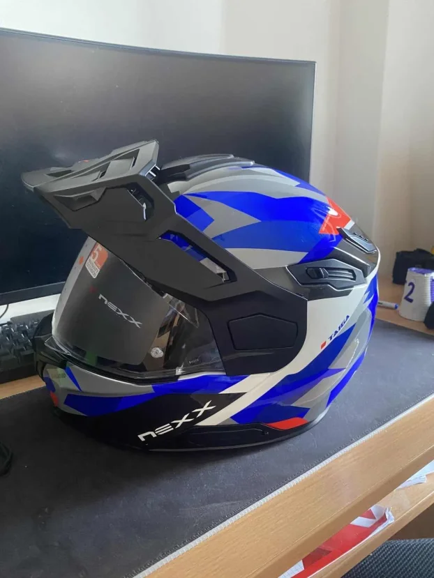 big-190503371_69c03e5912b412-66037139ima