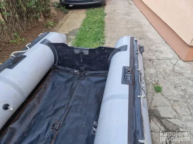 Gumeni čamac Sport sa papirima