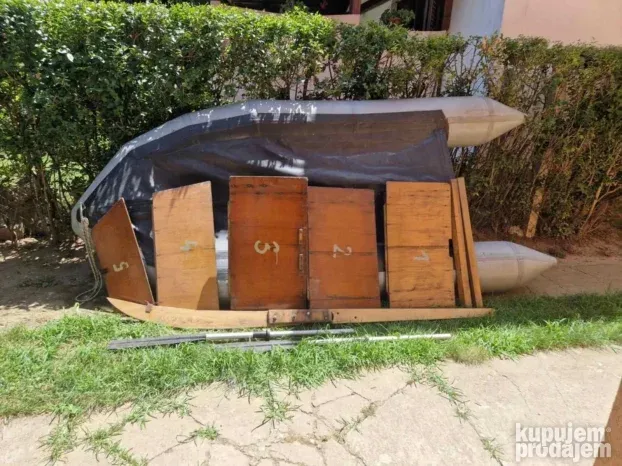 Gumeni čamac Sport sa papirima