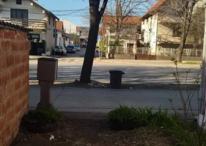 Izdaje se plac u Durlanu, 6m2