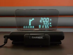 Garmin HUD