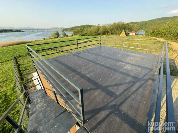 Vikendica za iznajmljivanje na Gruzanskom jezeru