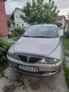 Lancia Ypsilon