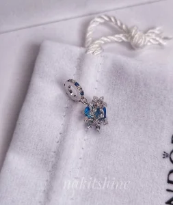 PANDORA privezak plavo srce pahulja NOVO