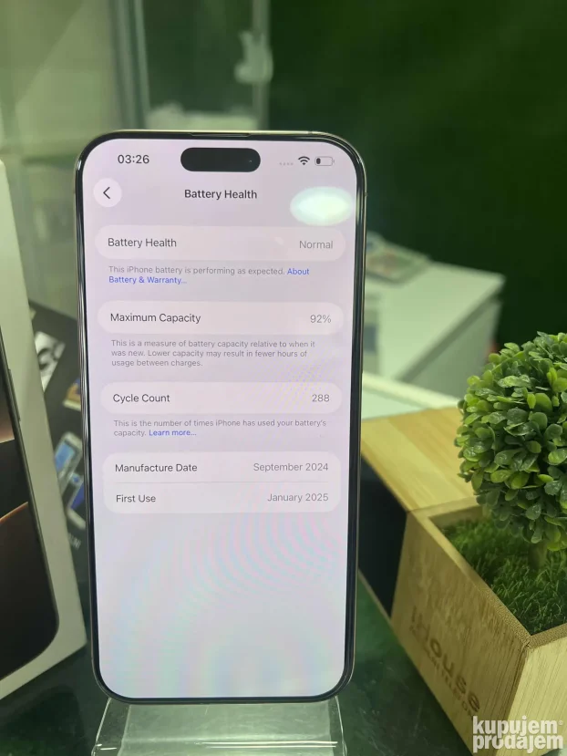 iPhone 16 Pro Max-Kao Nov