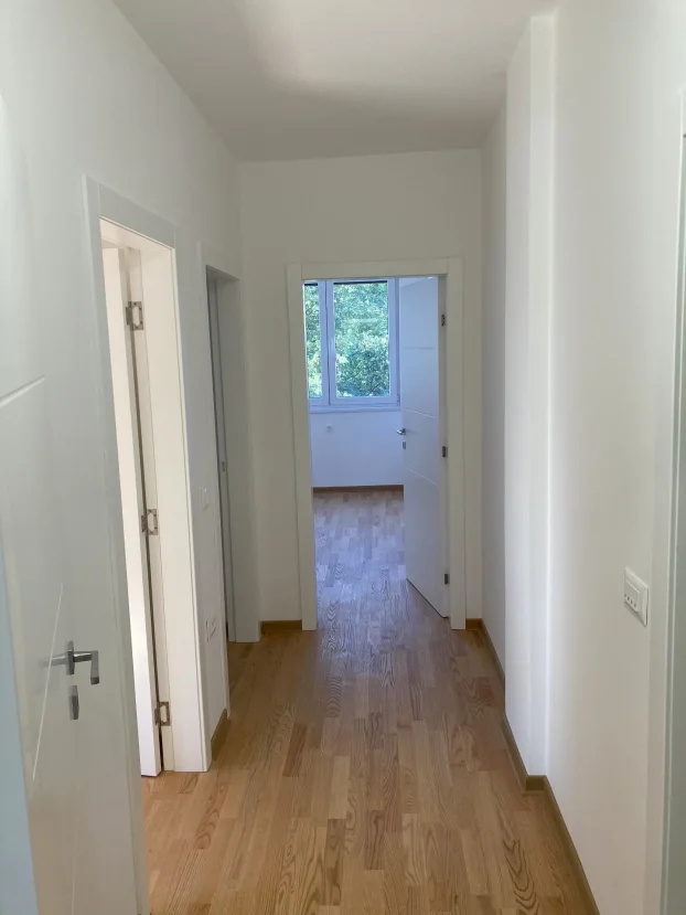 Vojvode Mišića , Dušanova, 9. Brigade, Čair, 3.5 troiposoban, 83 m²