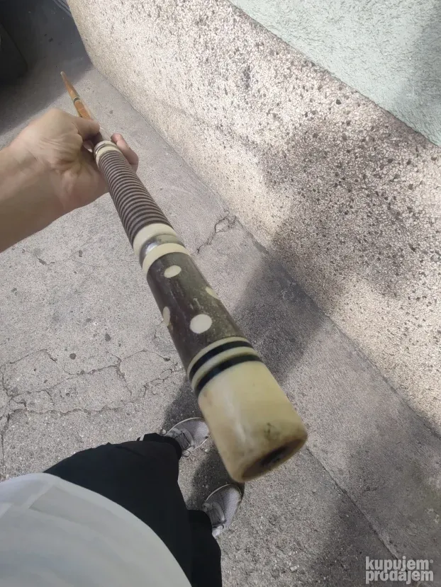 profesionalni četvorodelni bilijarski štap/Luxemburg