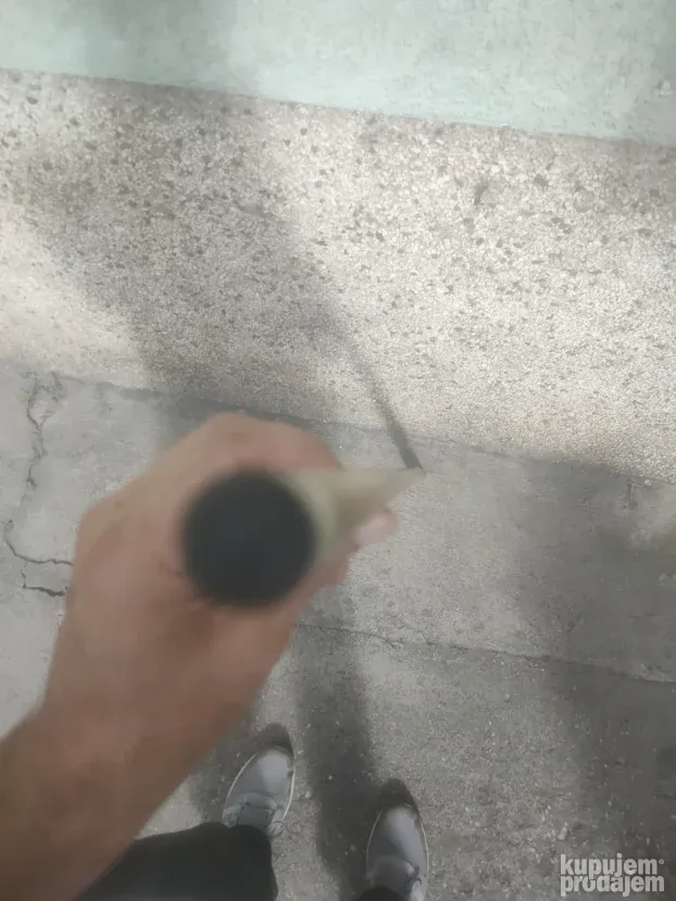 profesionalni četvorodelni bilijarski štap/Luxemburg