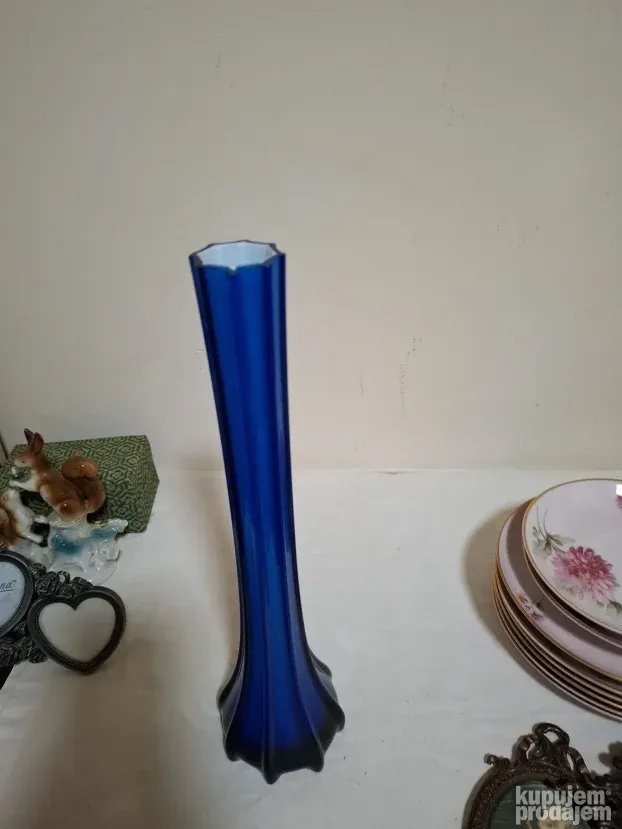 Murano vaza za jedan cvet