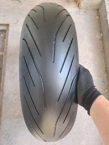 Moto guma michelin 180/55/17 god 2016