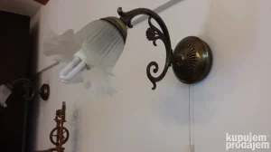 mesingane dve zidne lampe