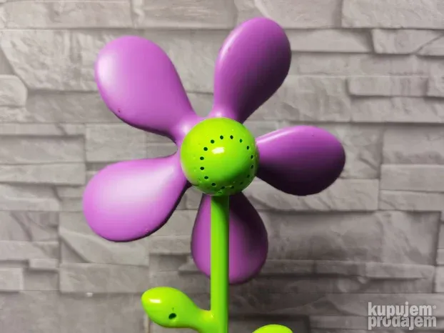 Deciji ventilator u obliku cveta ljubicasti