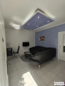 Lomina, Opština Savski venac, 1.0 jednosoban, 30 m²