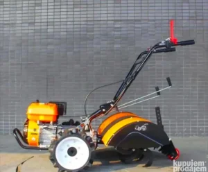 Motokultivator 7ks sa vucnom frezom