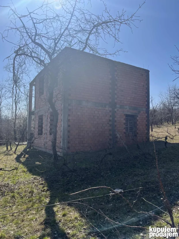 Carevi breg, Grocka, 4.0 četvorosobna, 110 m²