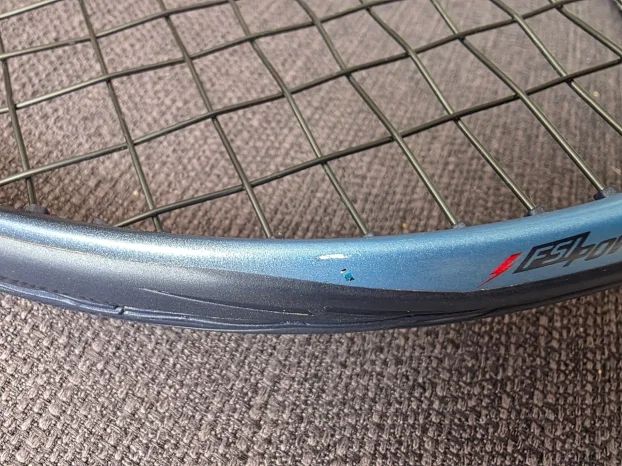 Babolat pure drive naspanovan