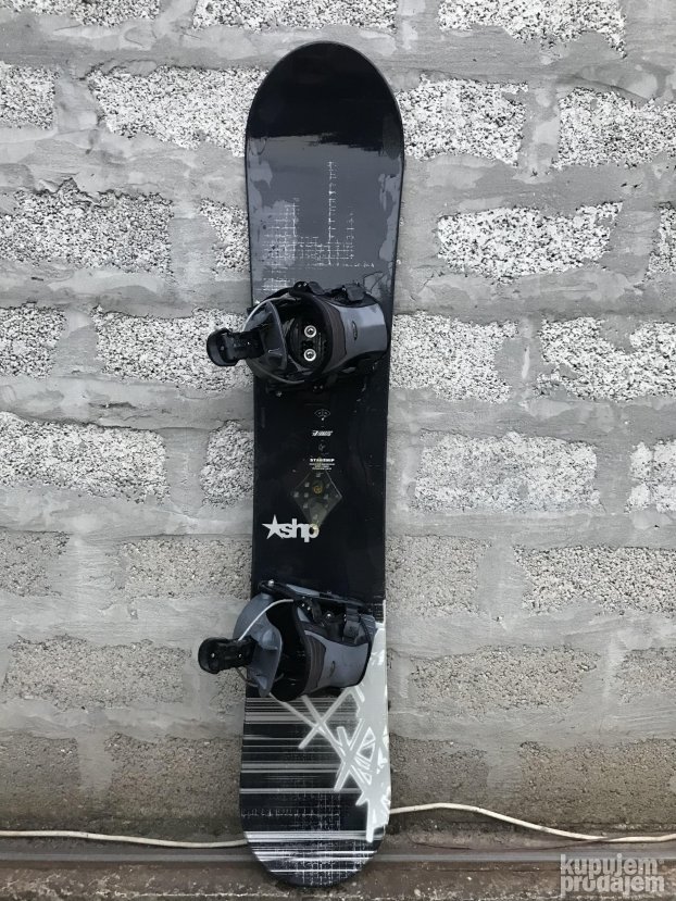 Snowboard, snoubord Fanatic sa vezom 150cm