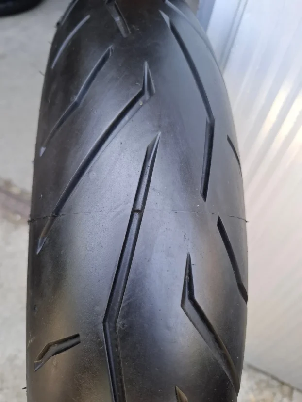 120 70 17 pirello diablo rosso2 kao novo krp