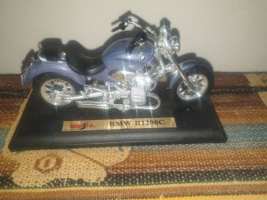 Bmw r1200c maisto