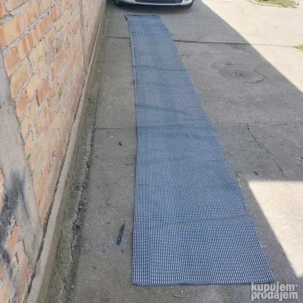 Tepisi za tendu veše modela