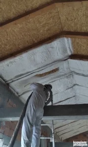 Izolacija poliuretanskom penom